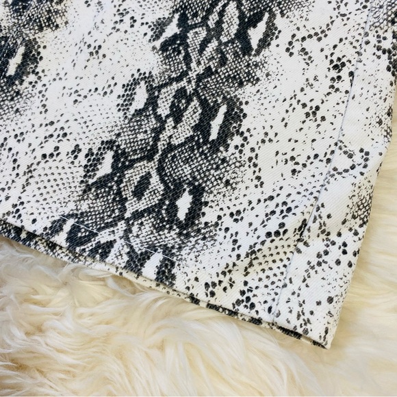 DENIM SNAKE SKIN SKIRT - Picture 3 of 9